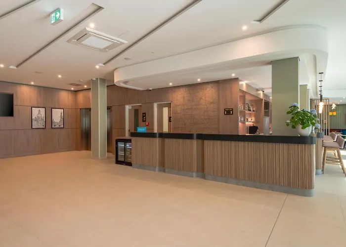 Hampton By Hilton Centre ホテル