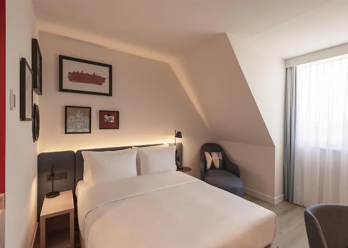 Hampton By Hilton Centre ホテル