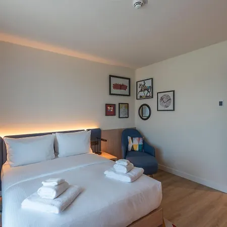 Hampton By Hilton Centre 3*