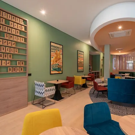 Hampton By Hilton Centre Hotel