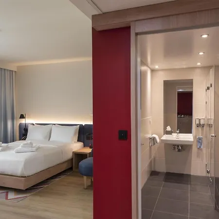 Otel Hampton By Hilton Centre