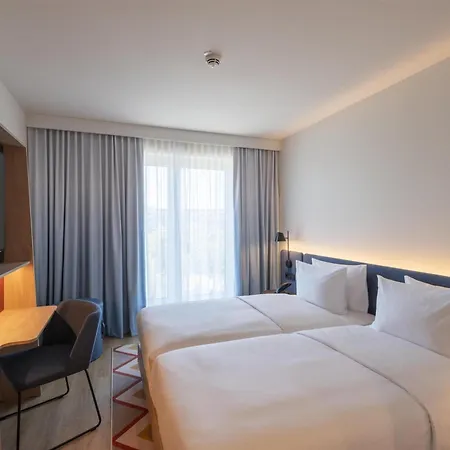 Hampton By Hilton Centre 3*