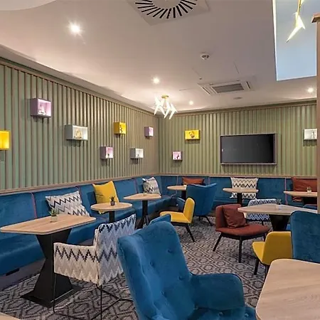 Hampton By Hilton Centre