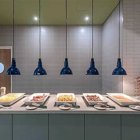 Hampton By Hilton Centre Hotel Dresden