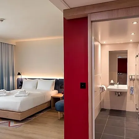 Hampton By Hilton Centre Dresden