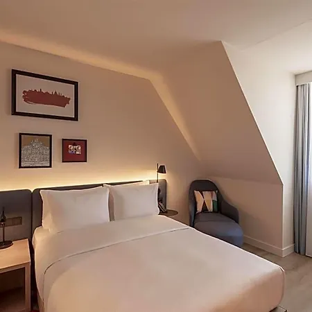 Hampton By Hilton Centre