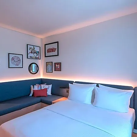 Hampton By Hilton Centre 3*
