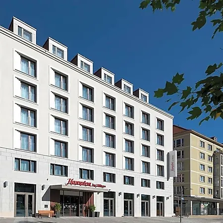 Hampton By Hilton Centre Hotel 3*