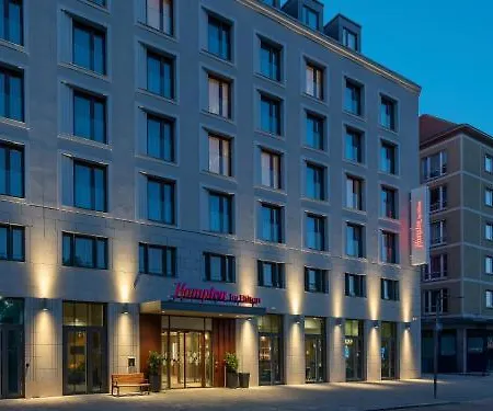 Hampton By Hilton Centre Dresden