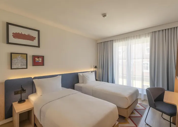 Hampton By Hilton Centre מלון דרזדן