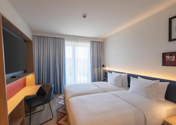 Hampton By Hilton Centre 3*